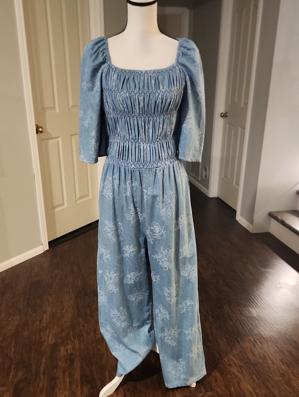 NWOT Cloud Ten Floral Embroidered Denim Jumpsuit